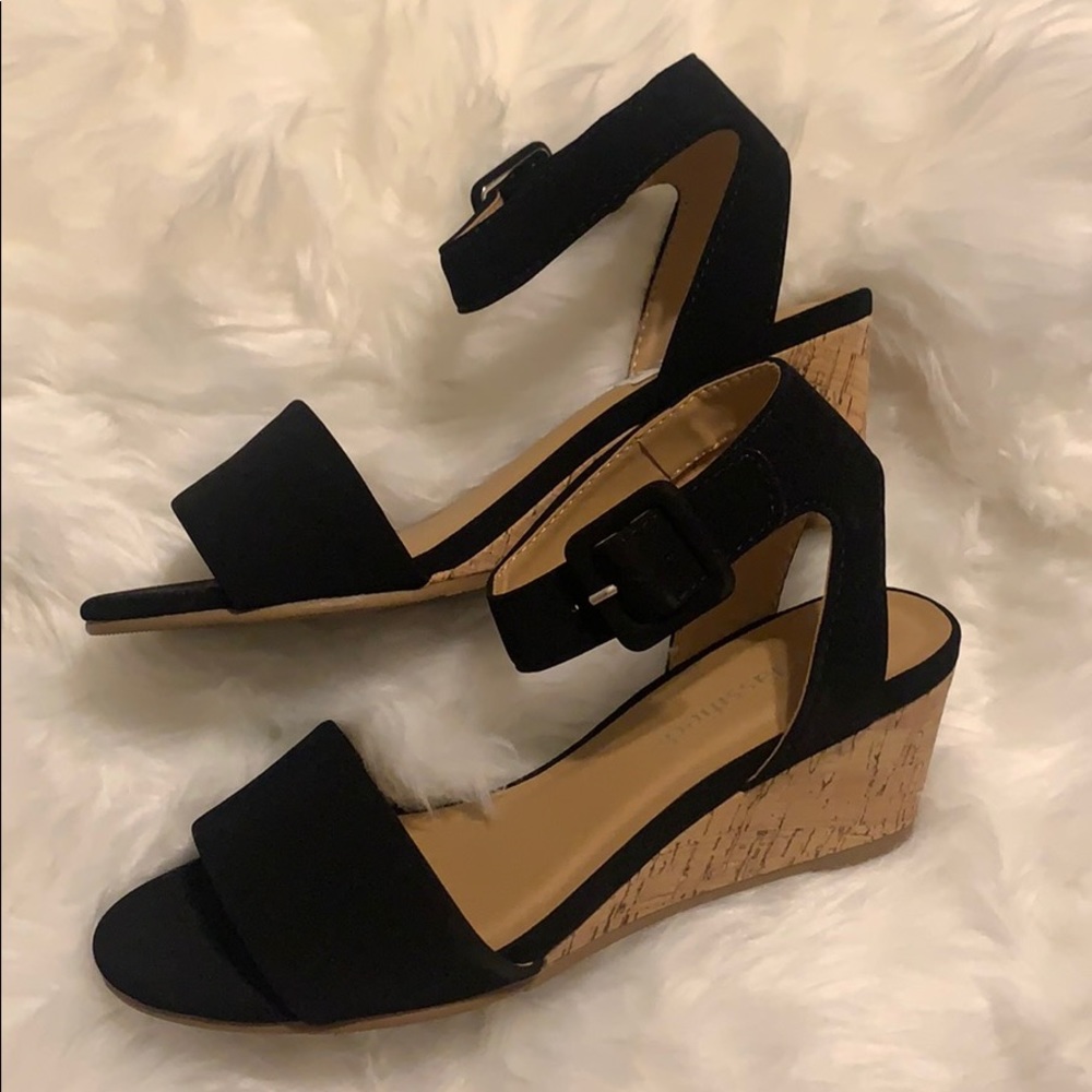 Open toe wedges